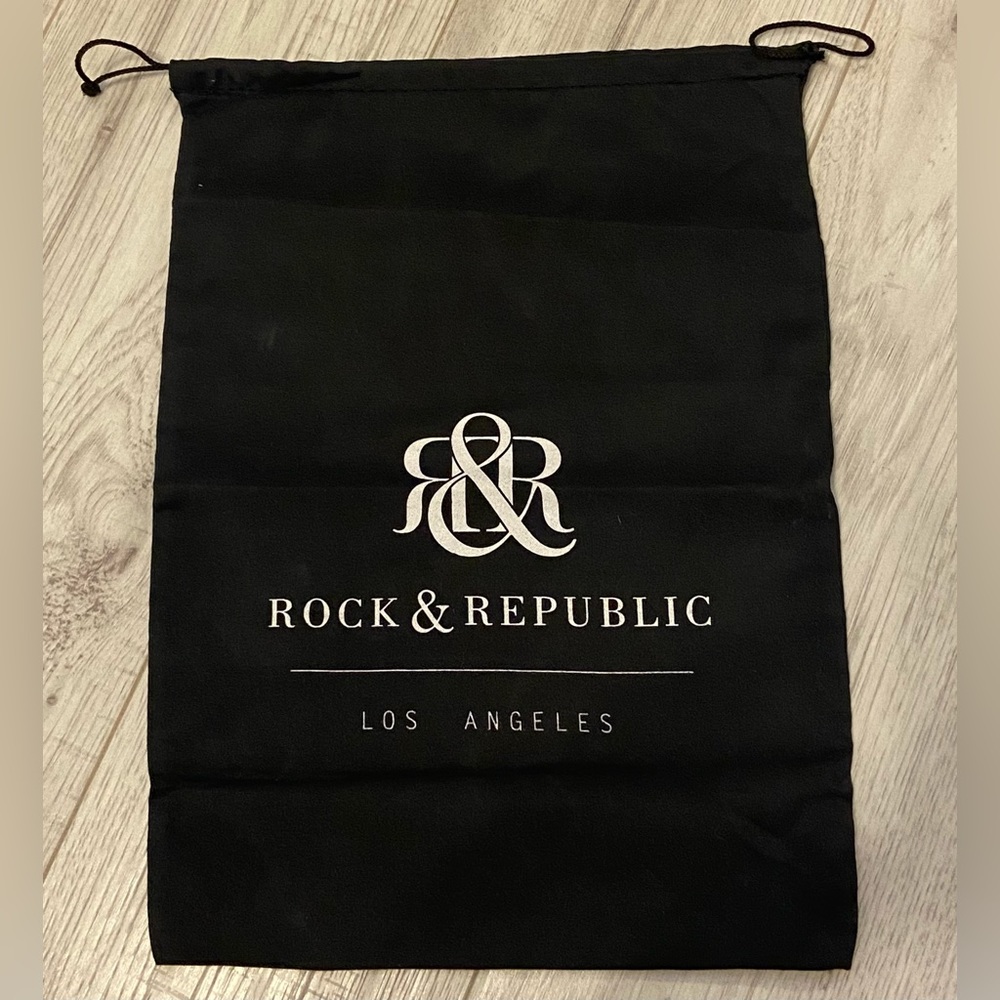 Rock & Republic Black Drawstring Dust Bag 10” x 14” Excellent Cond ~Never Used